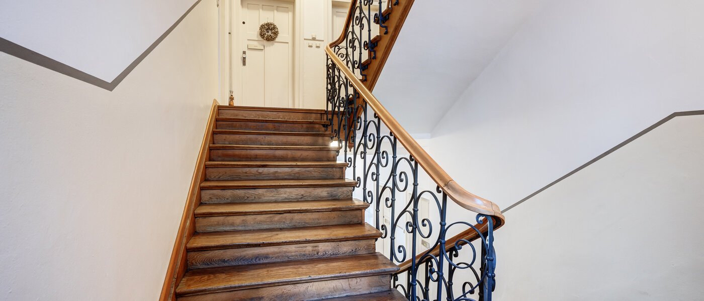 Flad München Neuhausen 01 Trappe 5216