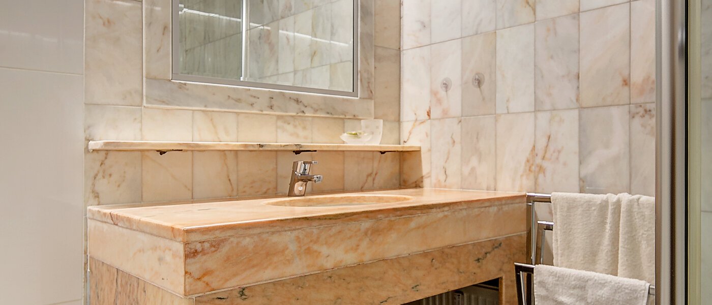 Ploché München Olympiadorf 02 Koupelna 5242