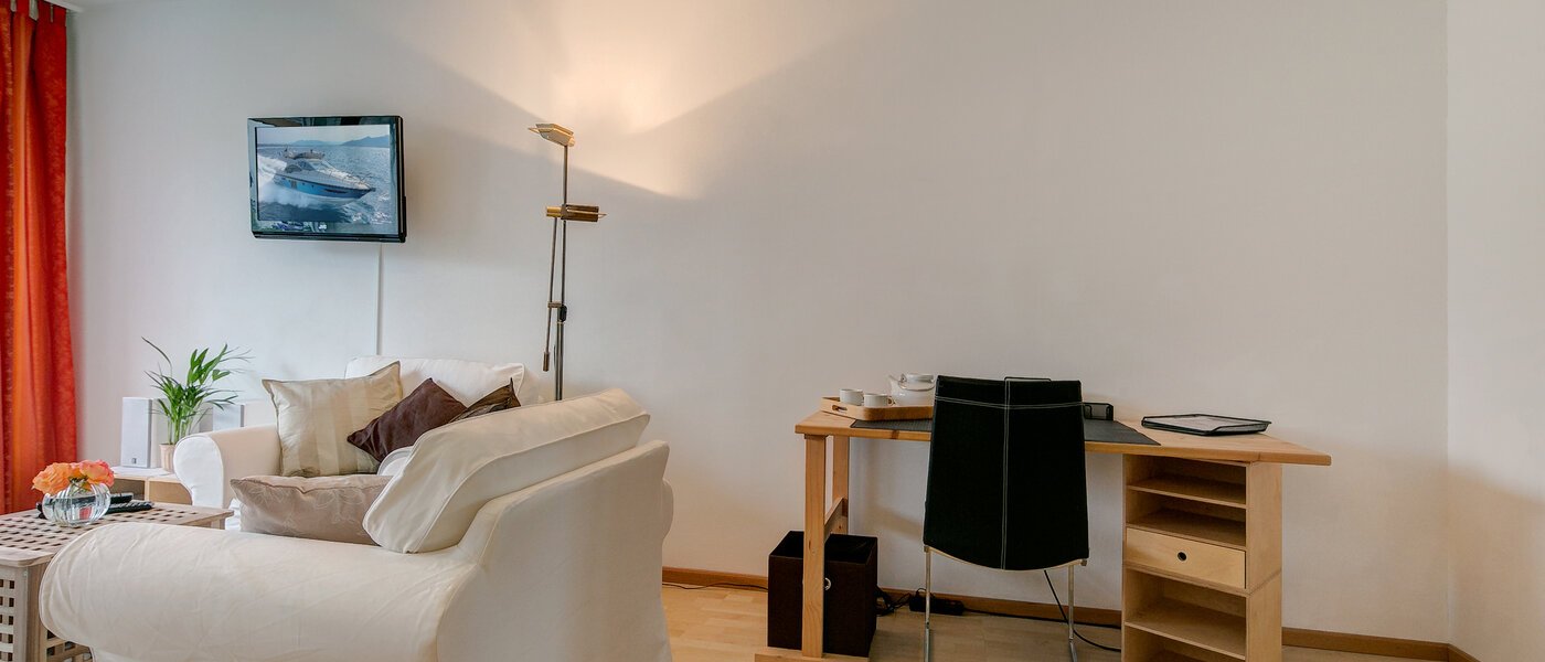 Ploché München Olympiadorf 03 Obývací prostor 5242