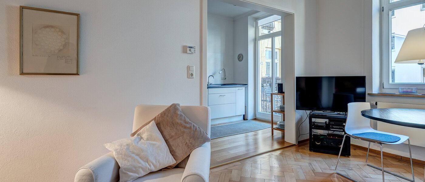 Ravna stran München Giesing 02 Dnevna soba 5270