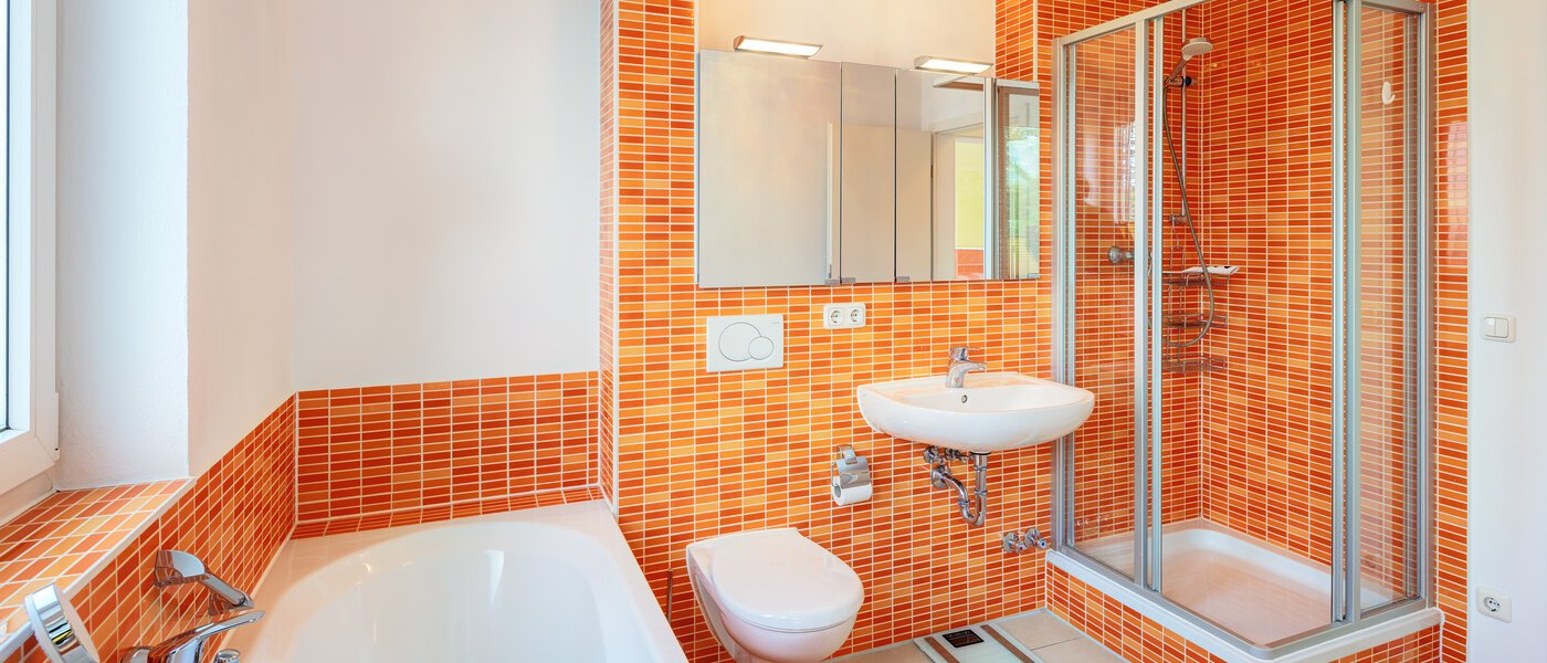 Sorház München Westpark 02 1. fürdőszoba 5296