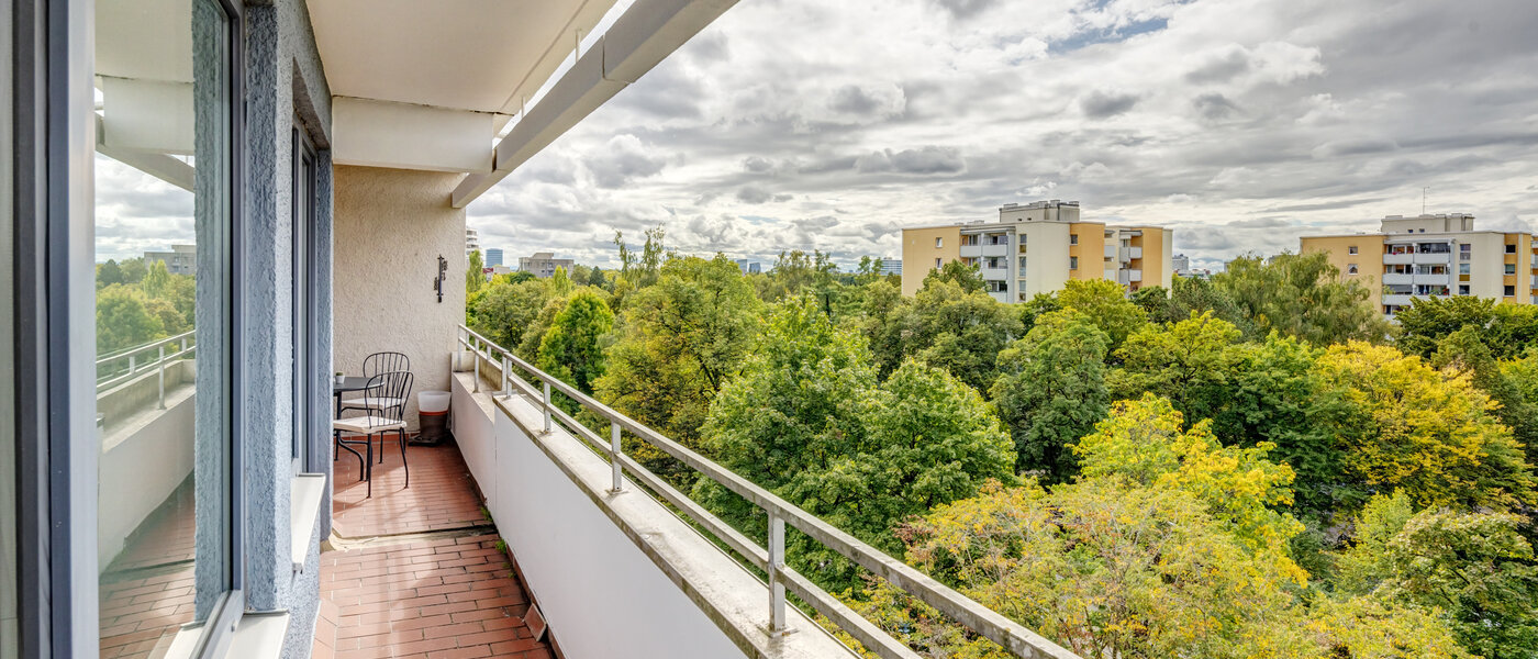 Flad München Bogenhausen 01 Balkon 53