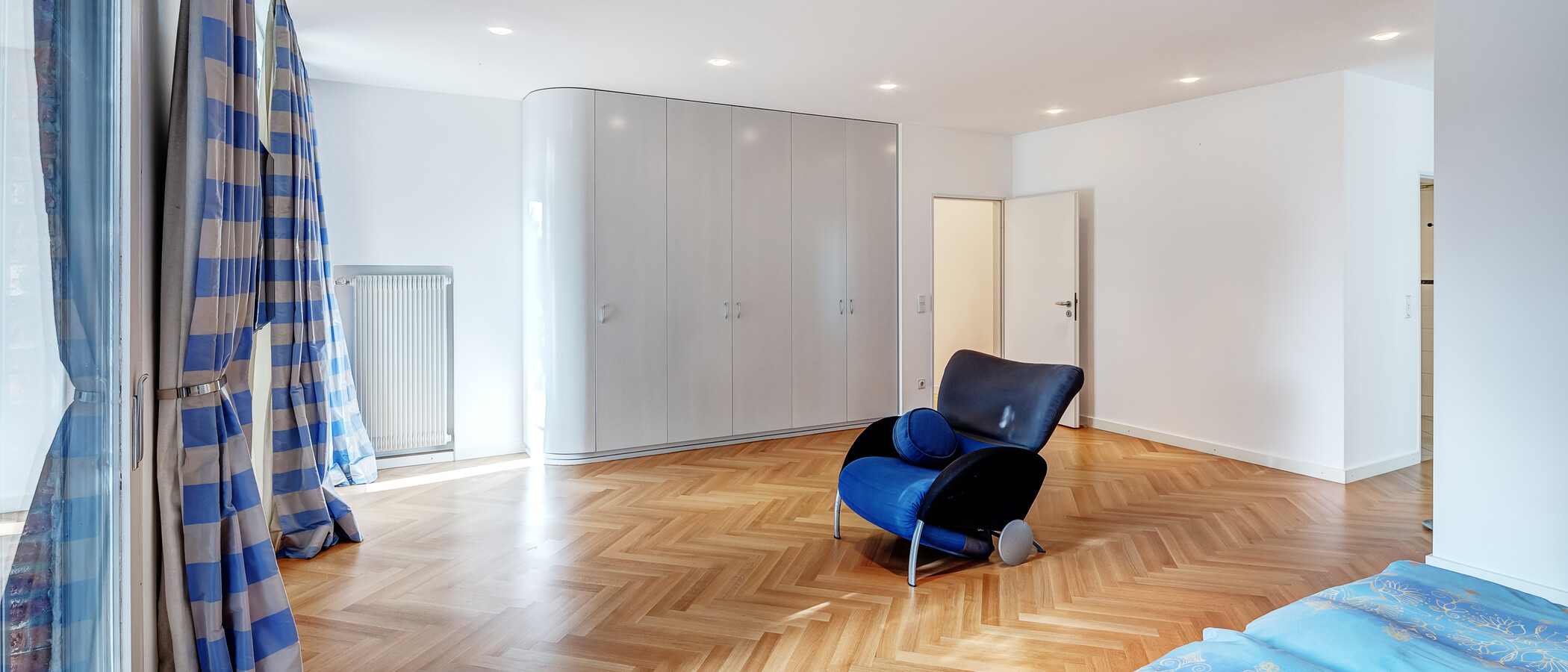Rodinný dům München Obermenzing 04 1. ložnice 5436