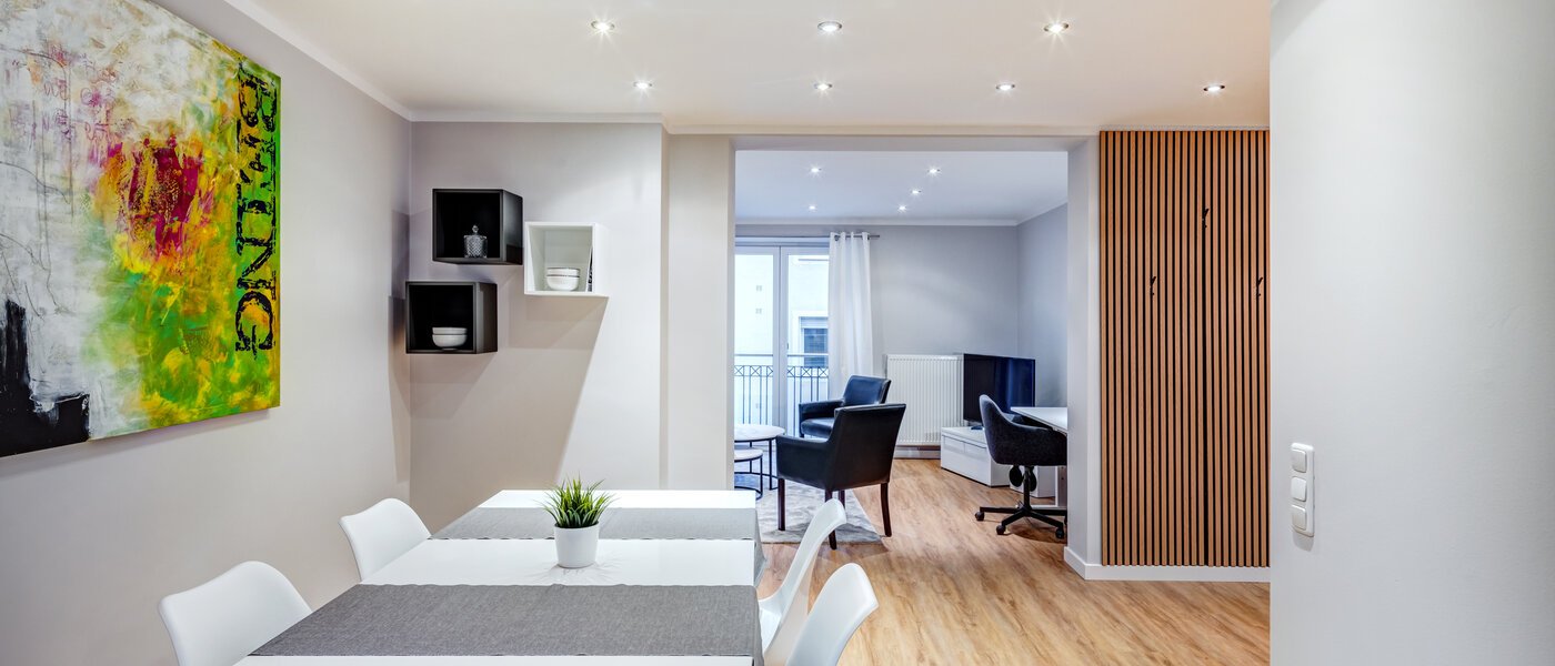 Lapos München Schwabing-Nord (zw. Leopoldstraße & Englischen Garten) 03 Konyha 5560