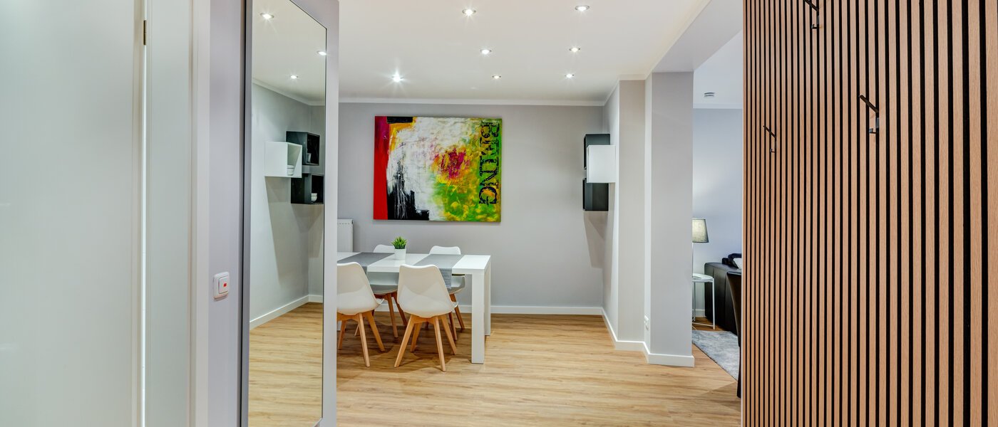 Lapos München Schwabing-Nord (zw. Leopoldstraße & Englischen Garten) 02 Folyosó/folyosó 5560