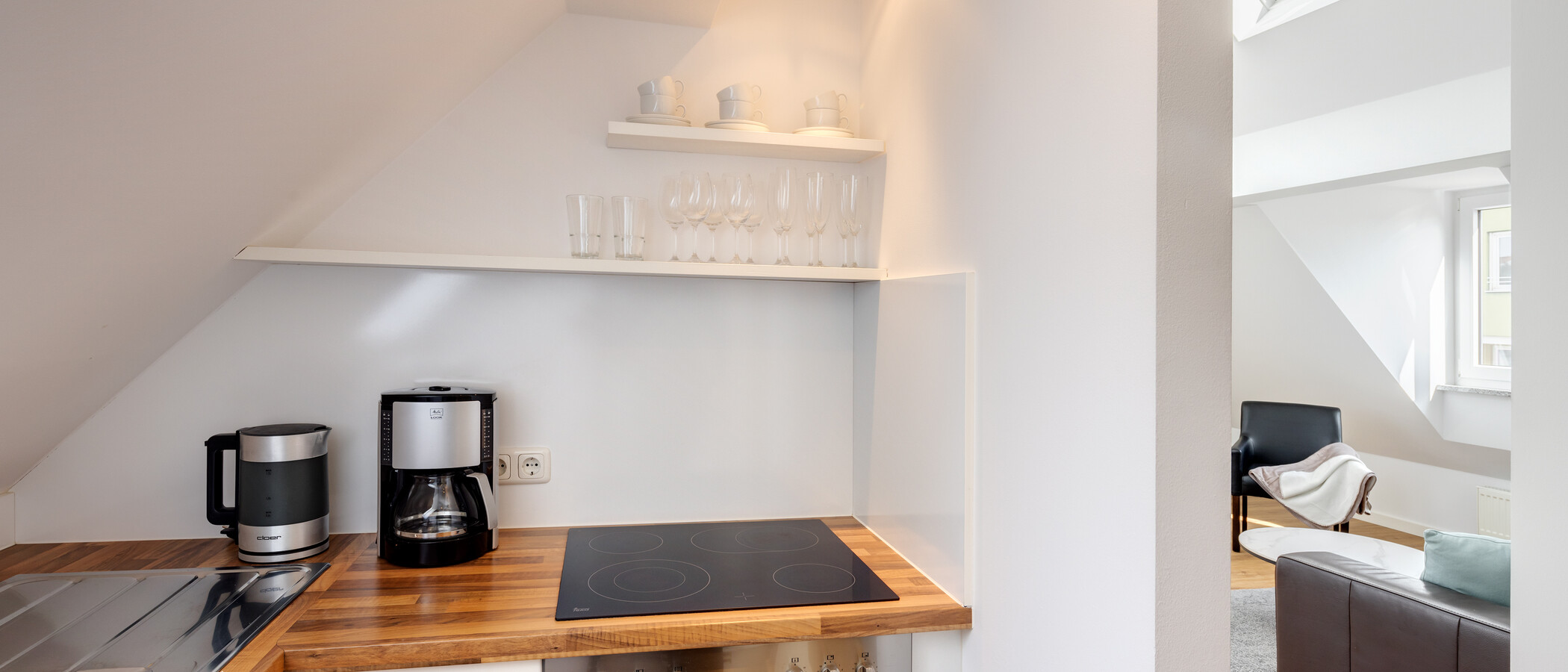 Tetőtéri lakás München Schwabing 02 Konyha 5576