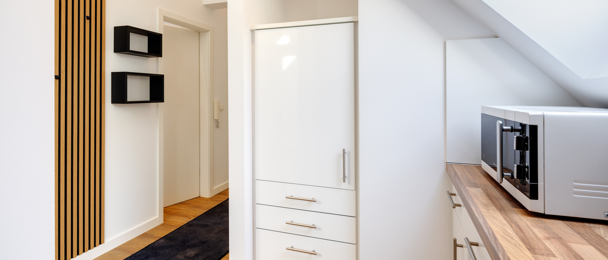 Tetőtéri lakás München Schwabing 03 Konyha 5576