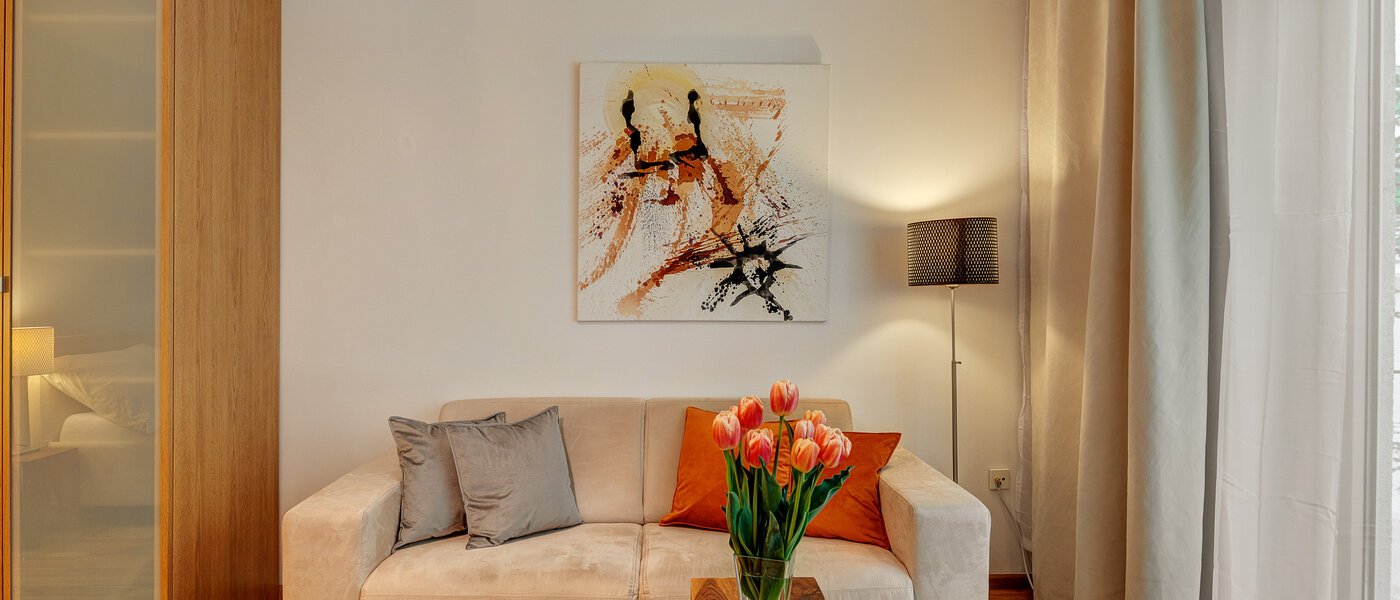 Ploché München Schwabing-West (rund um den Hohenzollernplatz) 02 Obývací prostor 5579