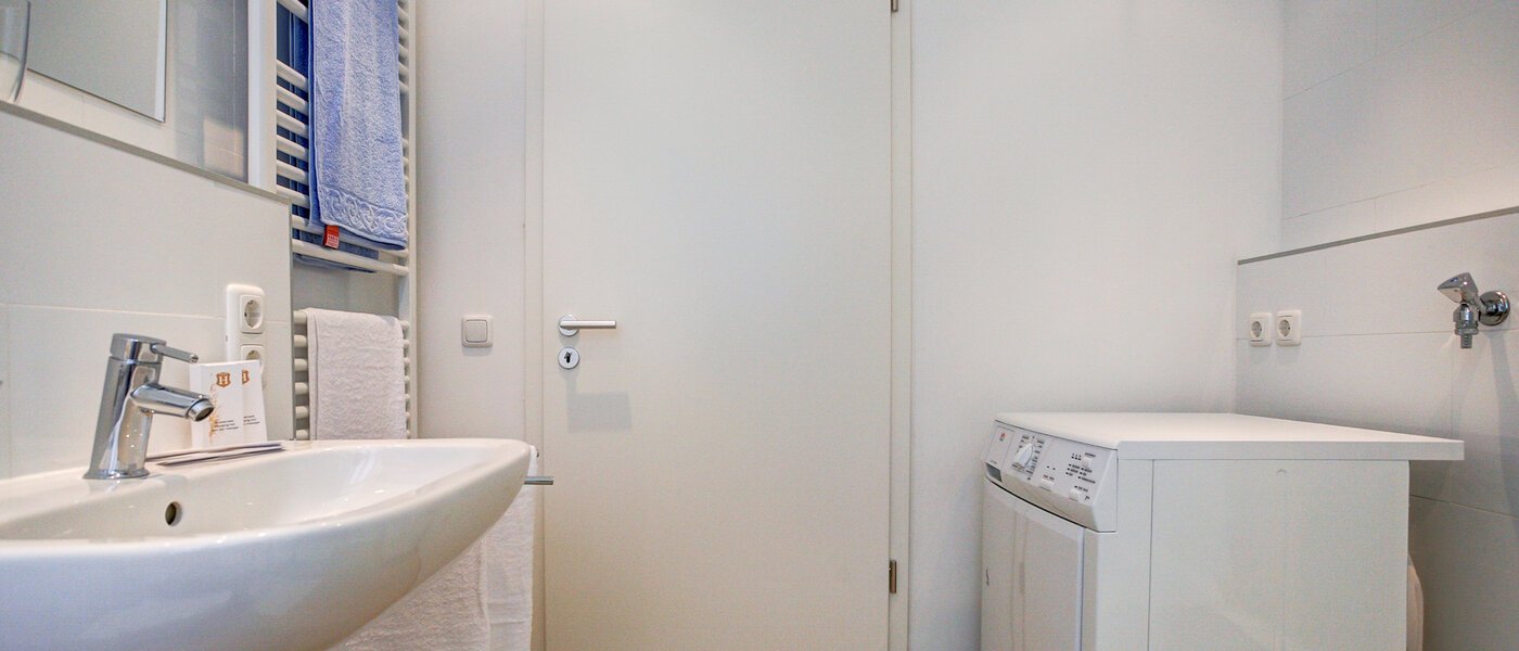 Lapos München Schwabing 03 Fürdőszoba 5588