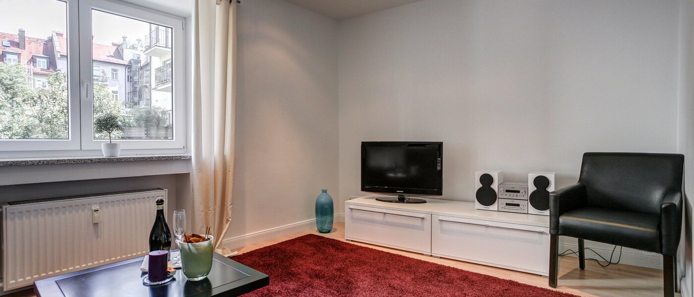 Lapos München Schwabing 03 Nappali 5588