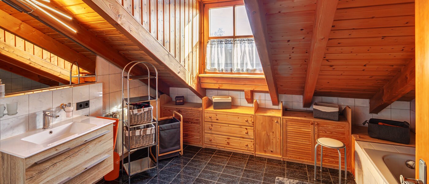 Podstrešno stanovanje München Am Hart 03 Kopalnica 5630