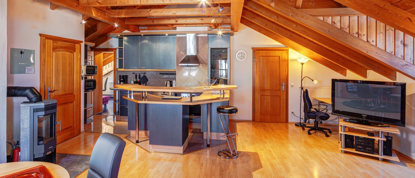 Podstrešno stanovanje München Am Hart 03 Dnevni prostor 5630