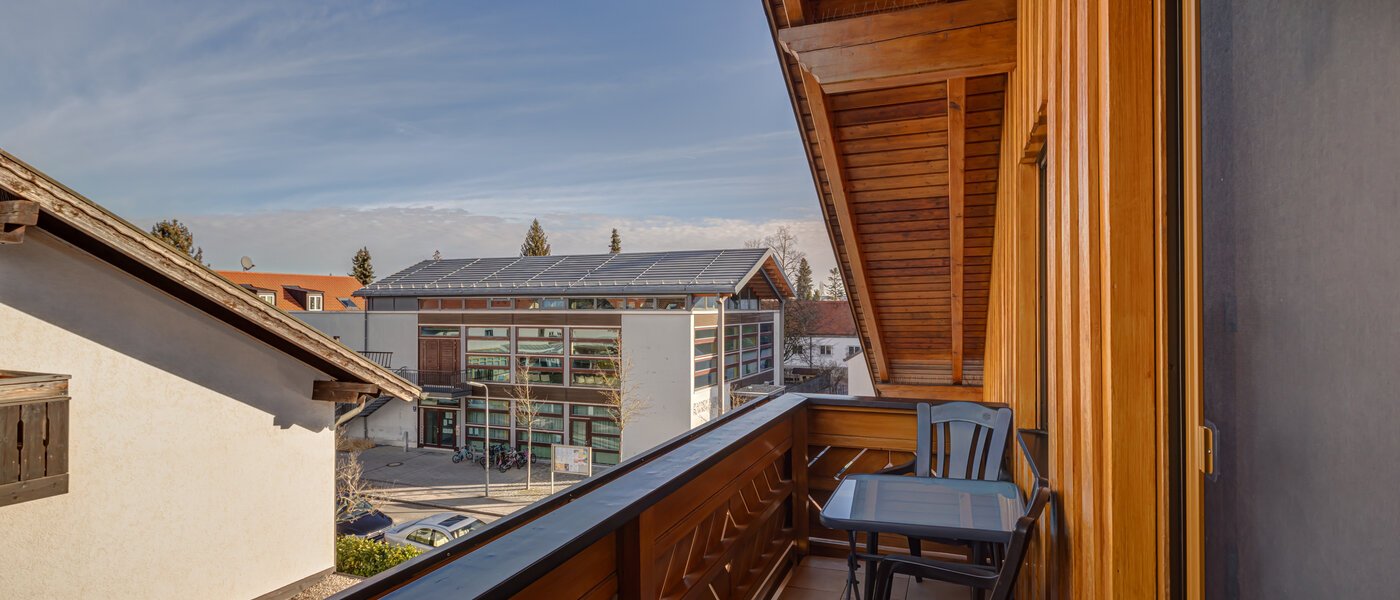 Podstrešno stanovanje München Am Hart 02 1. balkon 5630