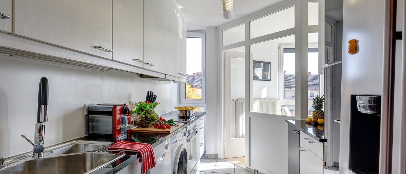 Плоский München Schwabing-West 01 Кухня 5654