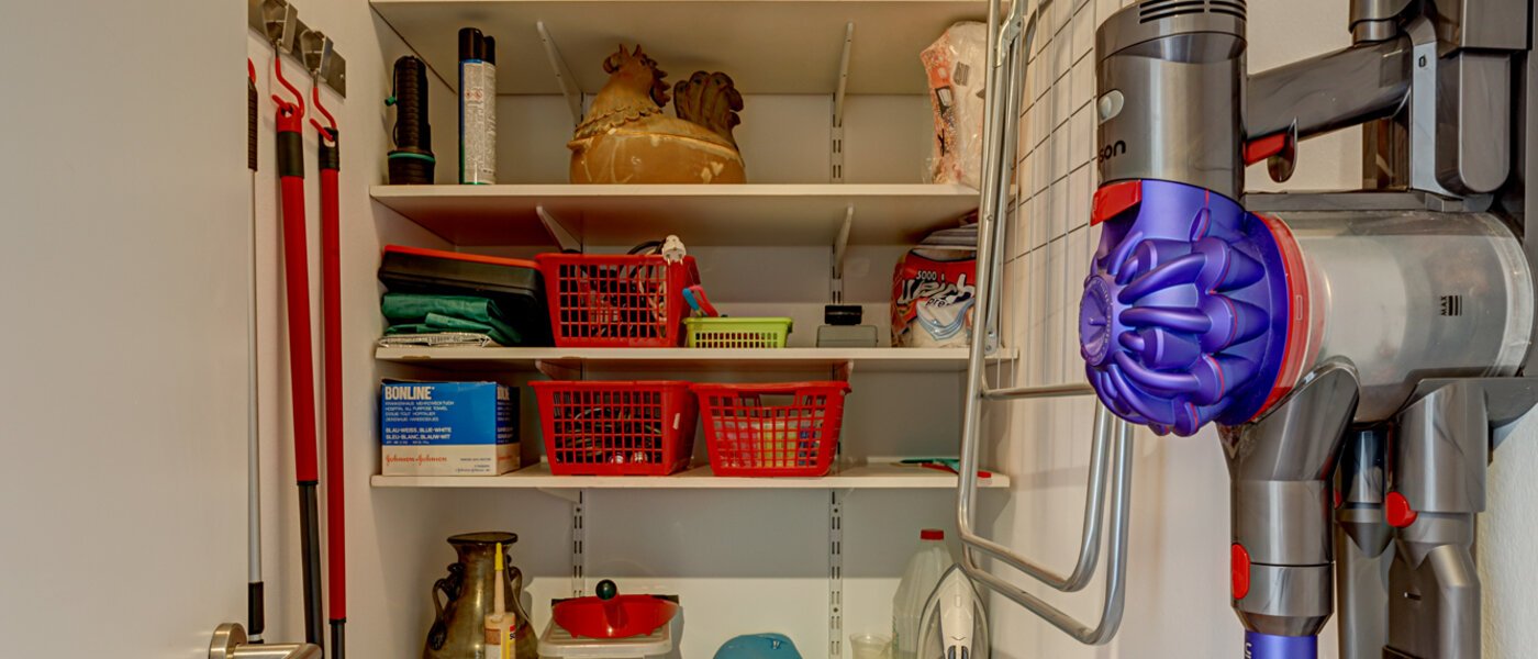 Плоский München Schwabing-West 01 Комора 5654