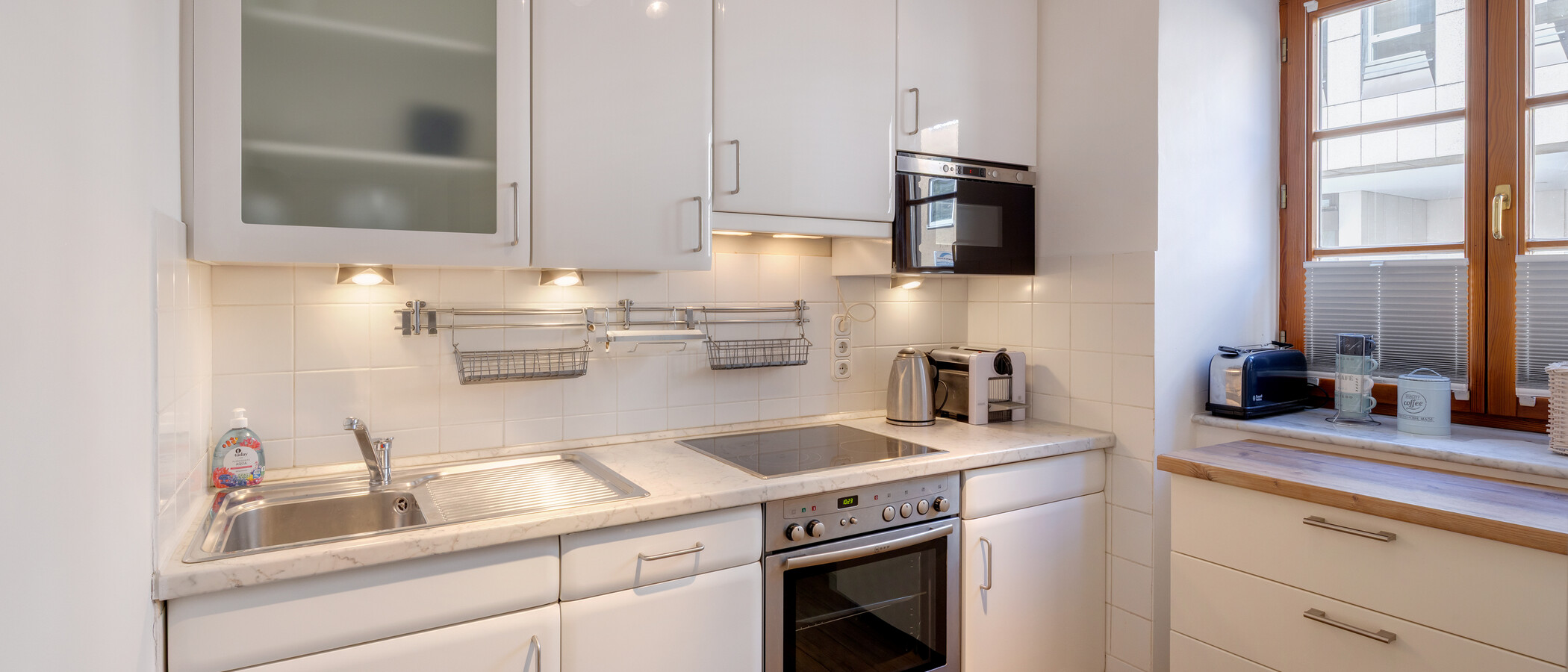 Mieszkanie typu maisonette München Lehel 01 Kuchnia 581