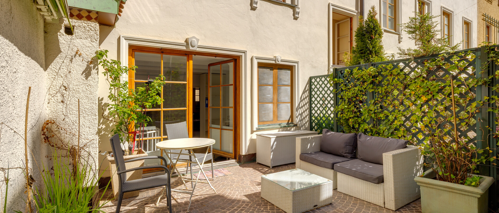 Mieszkanie typu maisonette München Lehel 02 Taras 581
