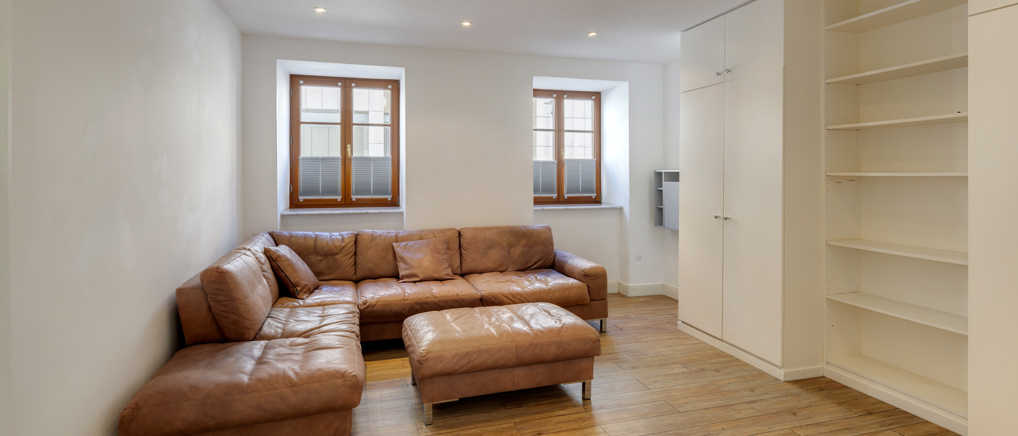 Mieszkanie typu maisonette München Lehel 01 Pokój dzienny 581