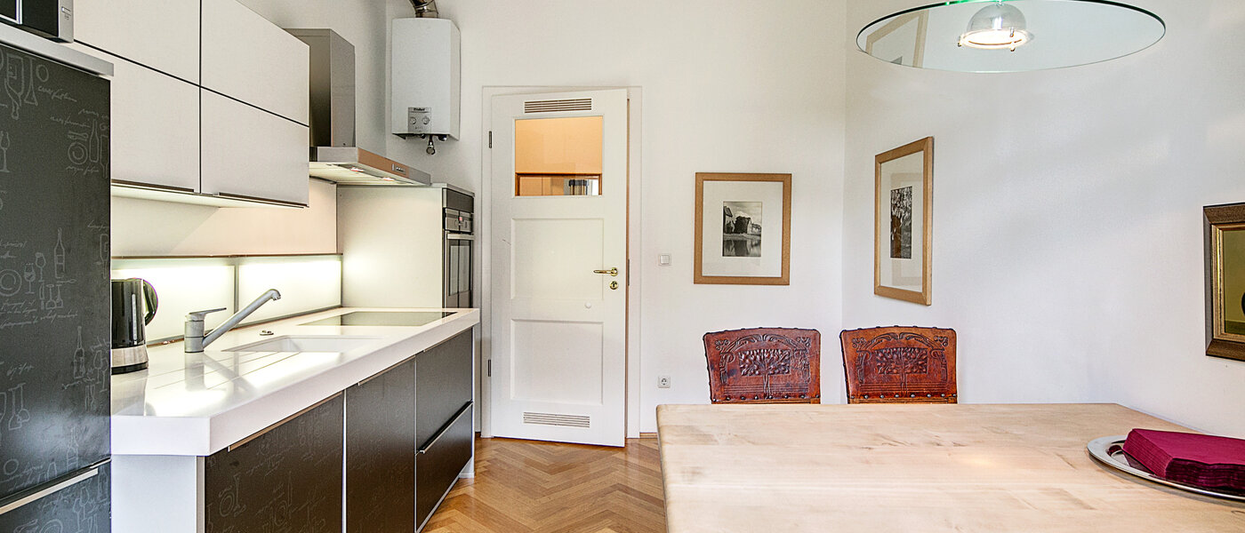 Düz München Schwabing-West (rund um den Bonner Platz) 03 Mutfak 5818