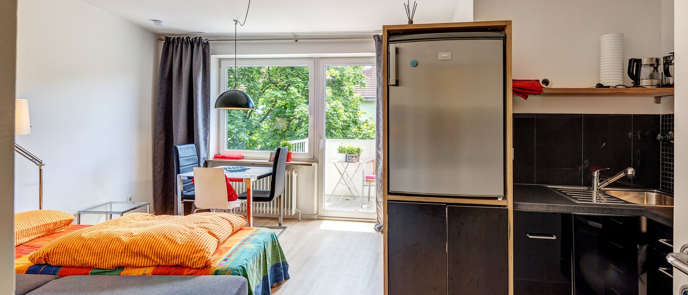 Ploché München Neuhausen 01 Kuchyně 5827