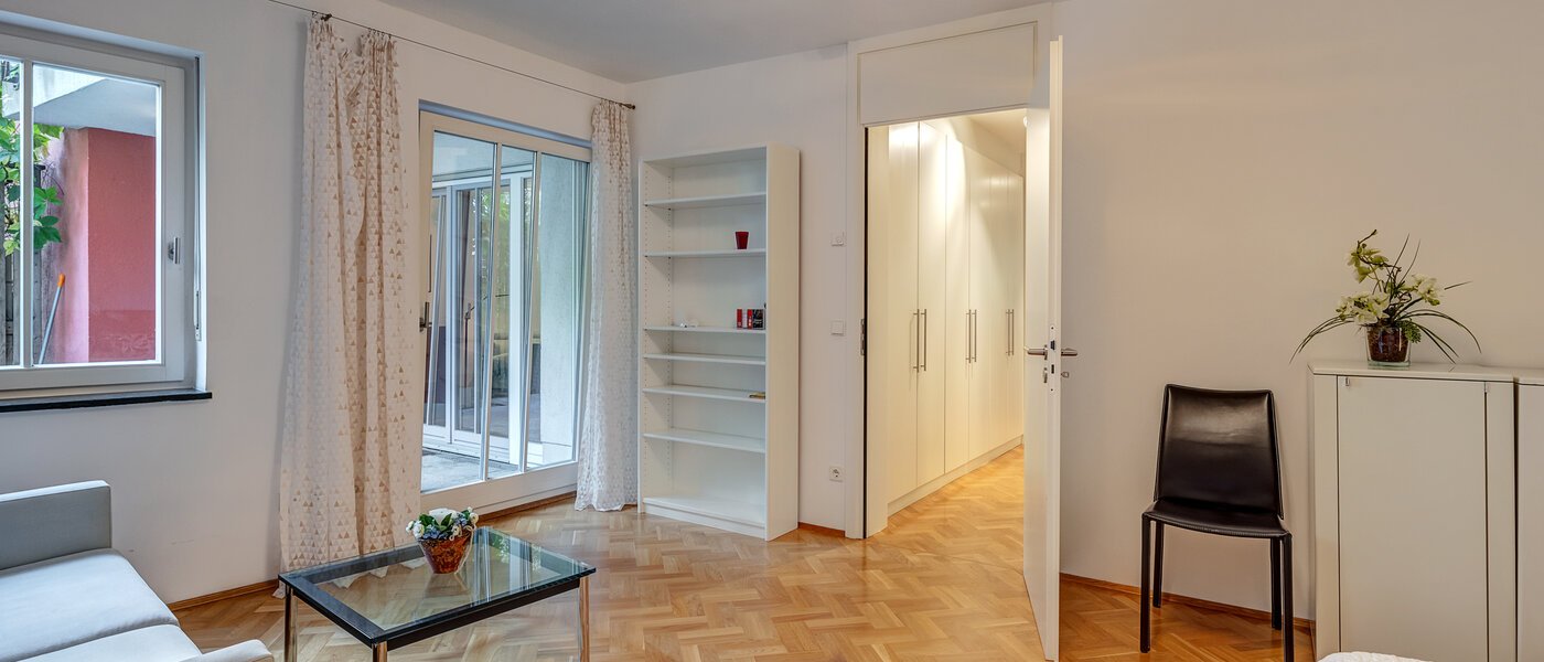 Flat München Bogenhausen 03 Soverom 5866