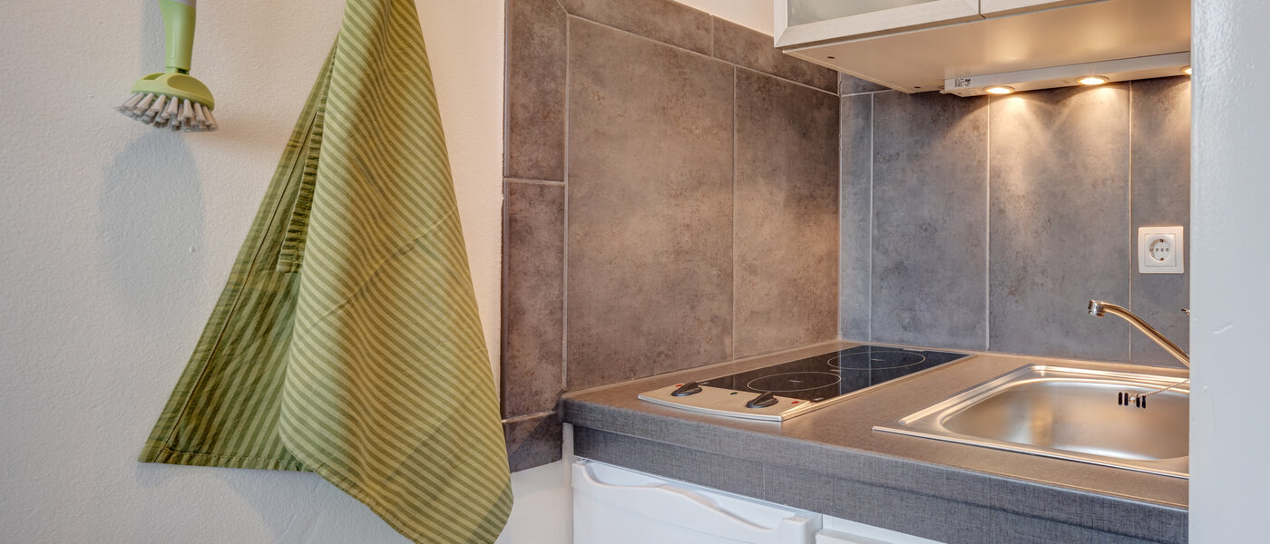 플랫 München Milbertshofen 01 주방 5917