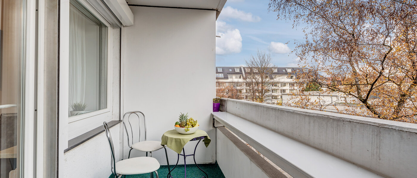 플랫 München Milbertshofen 01 발코니 5917