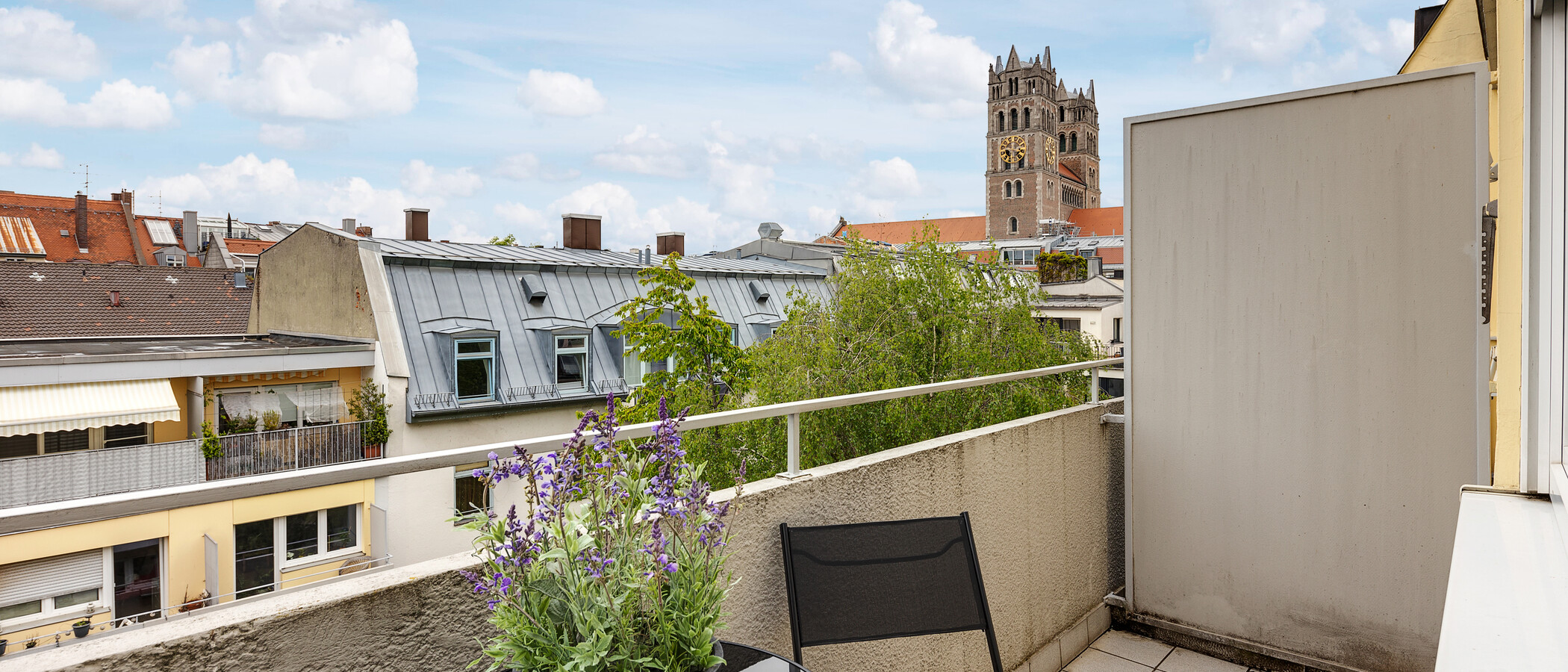 Ploché München Glockenbachviertel 01 Balkon 5936