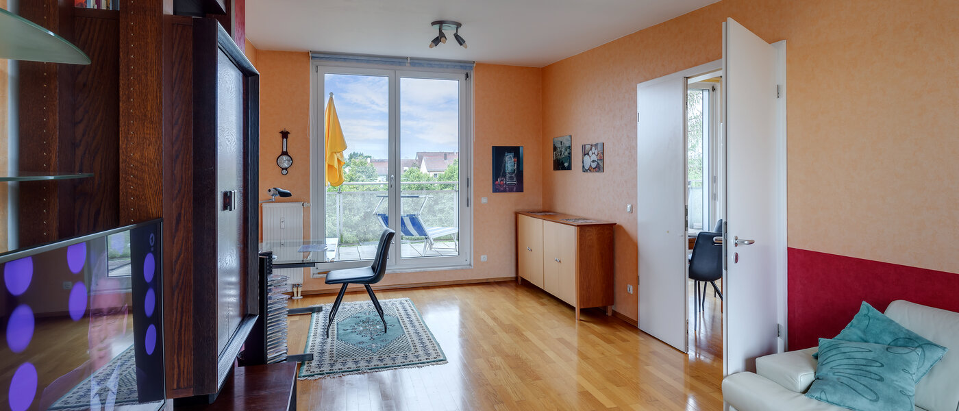 Апартамент с покривна тераса München Sendling-Westpark 03 Дневна зона 5946