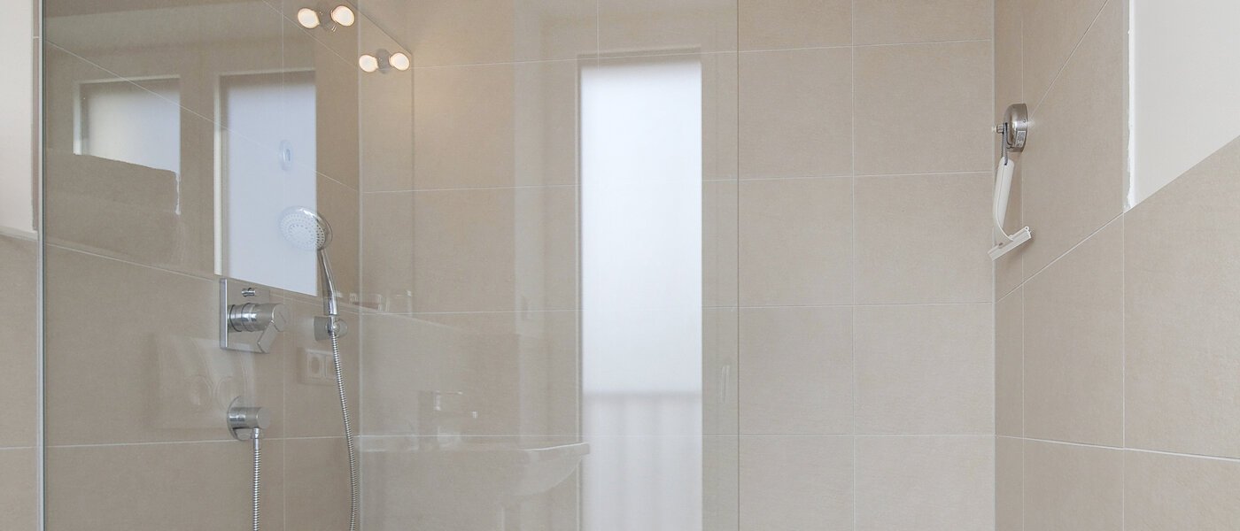 Ploché München Großhadern 03 Koupelna 5999