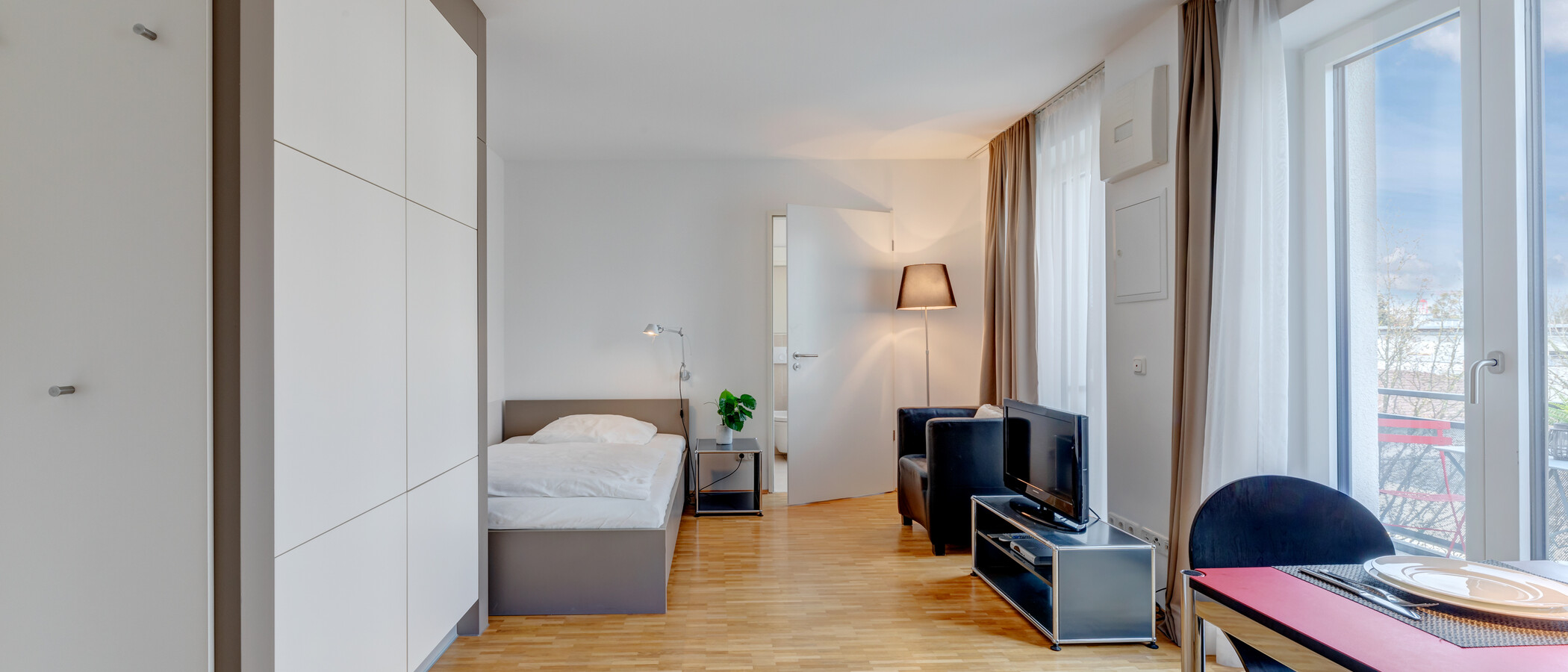 Ploché München Großhadern 02 Obývacia časť 6006