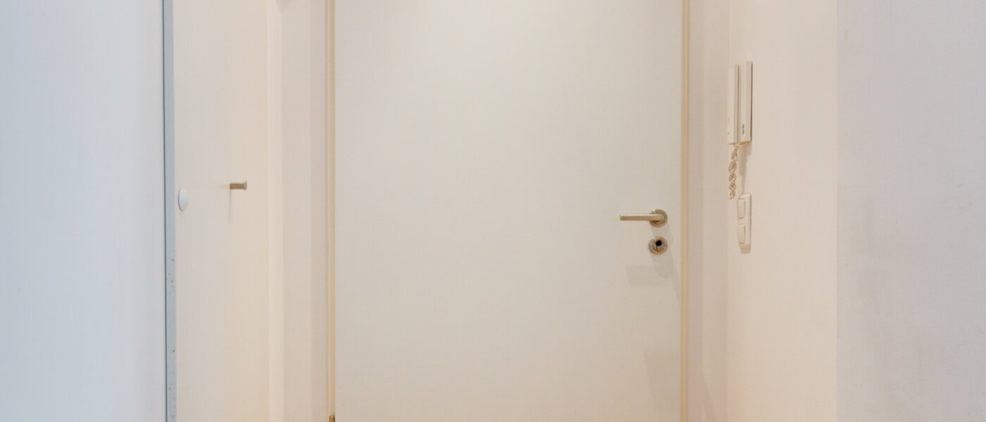 Ravna stran München Großhadern 01 Koridor/hodnik 6060