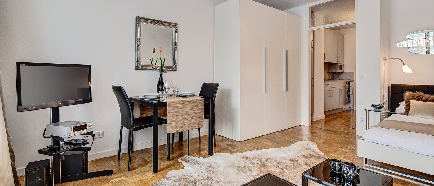 Ravna stran München Arabellapark 03 Življenje 6126