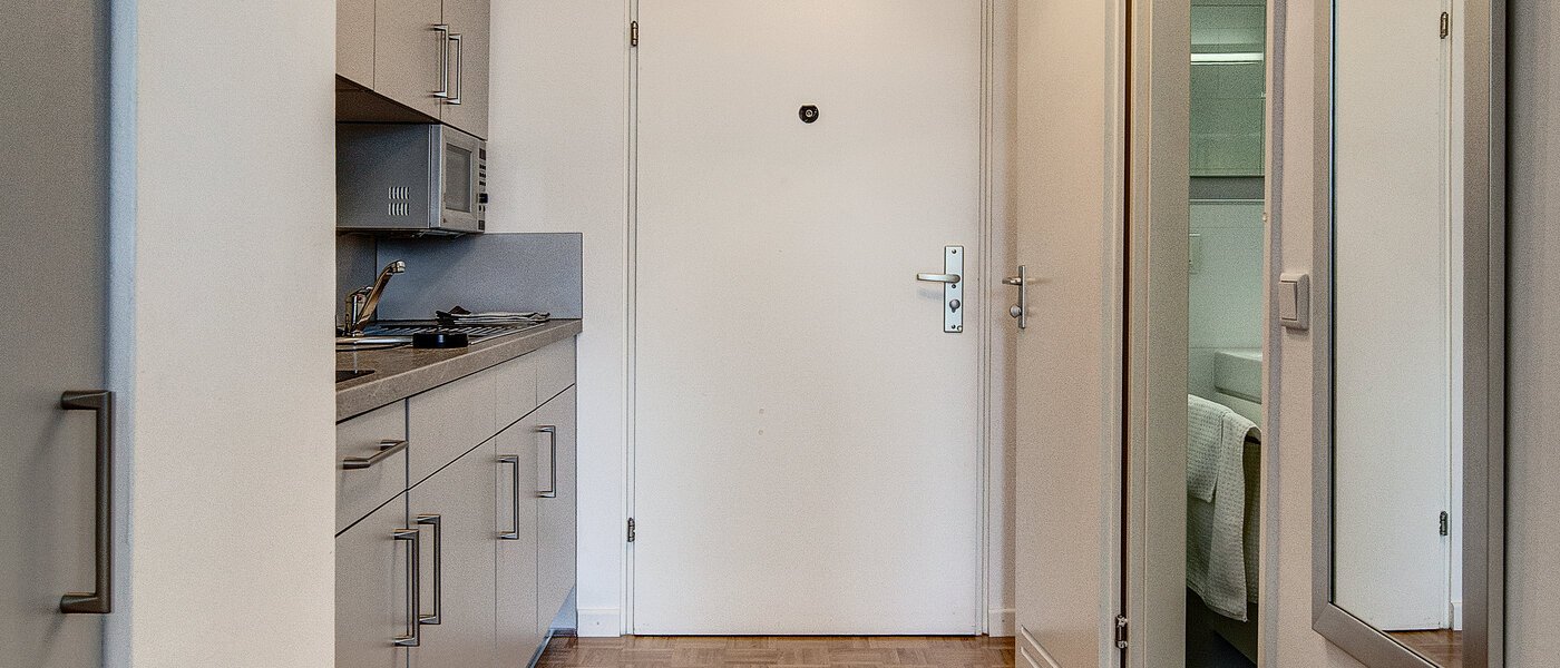 Ploché München Arabellapark 01 Chodba/priestor 6126