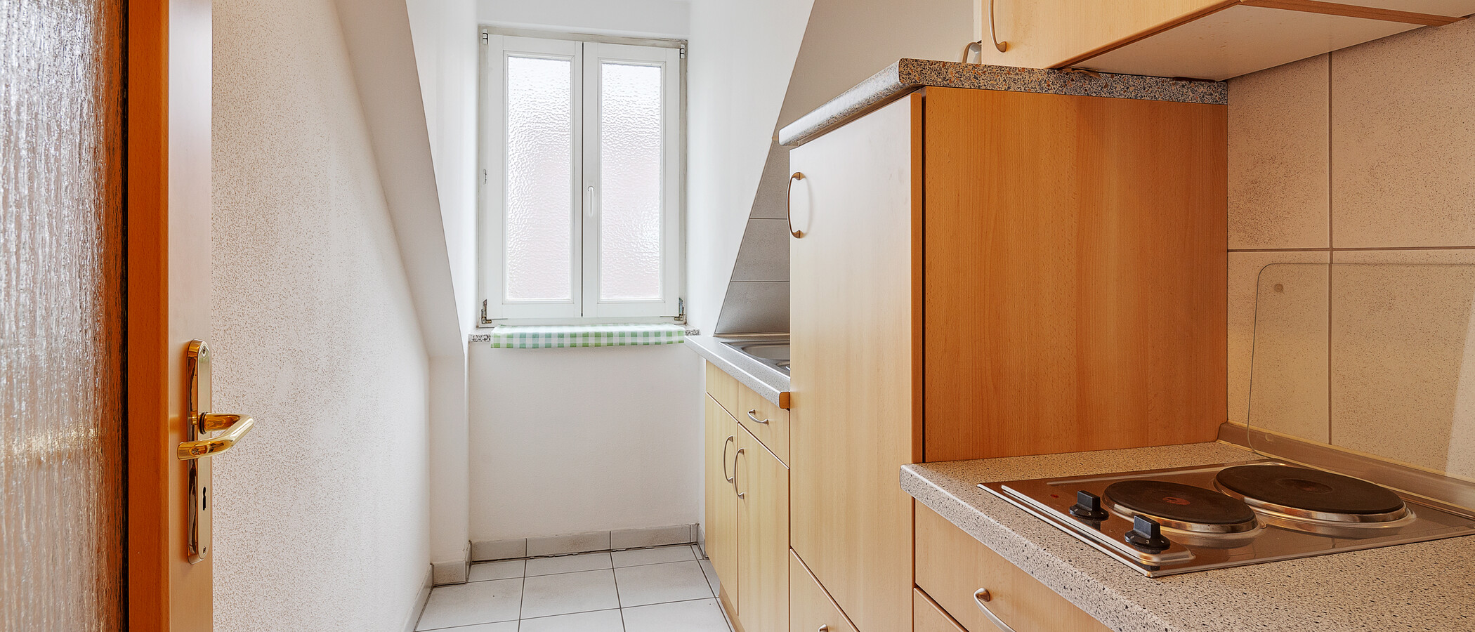 Tetőtéri lakás München Waldtrudering 03 Konyha 6182