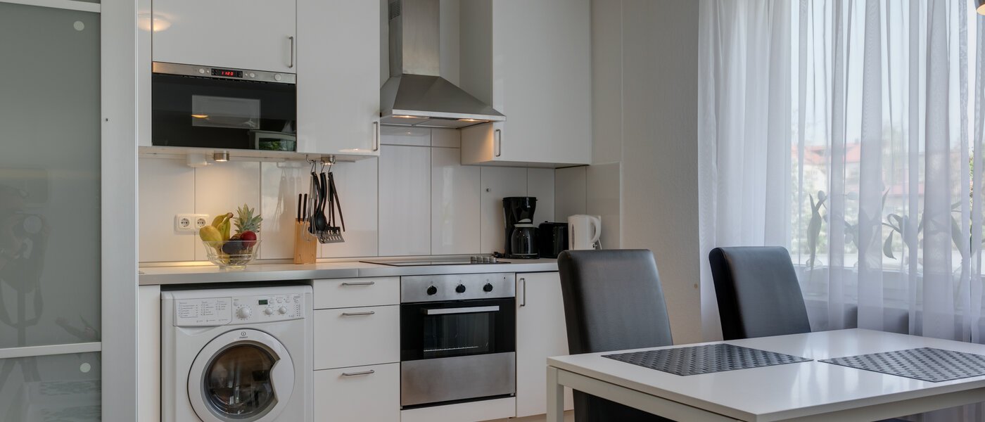 Ravna stran München Maxvorstadt - Universitätsviertel 01 Kuhinja 6205