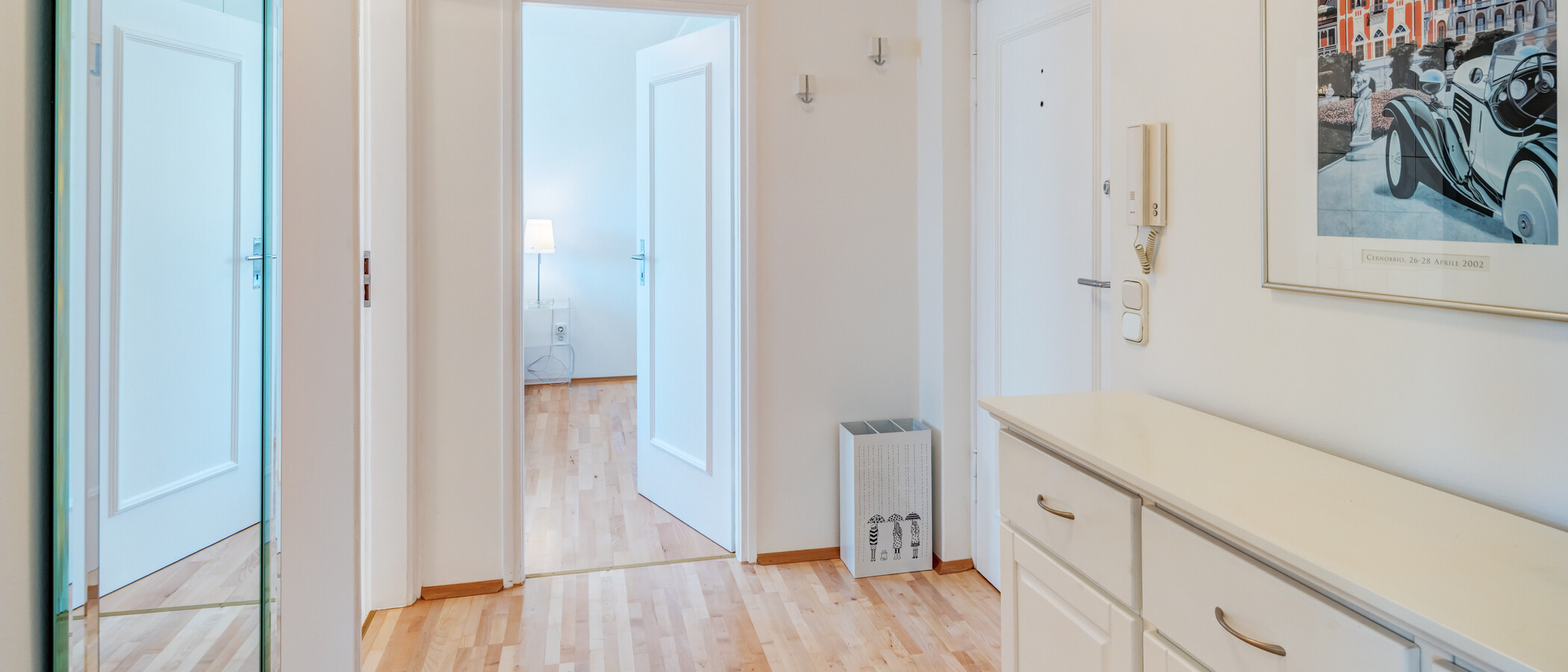 Ravna stran München Bogenhausen 02 Koridor/hodnik 6213