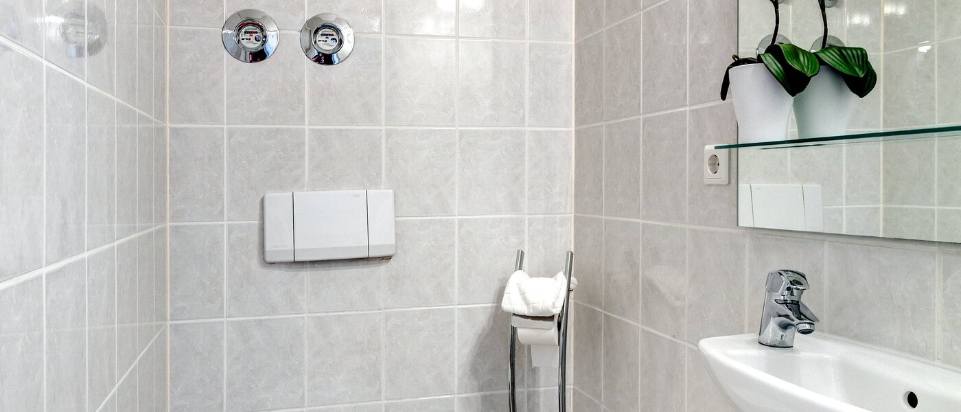 Flad München Schwabing (rechts der Leopoldstraße) 01 sep. toilet 6219