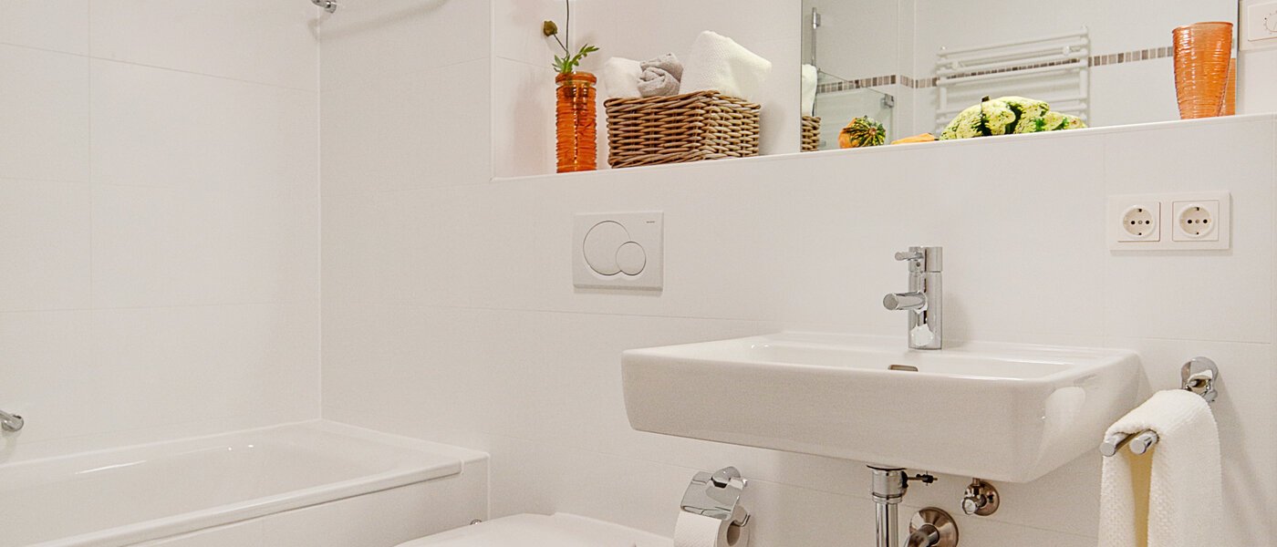 Platt München Schwabing-Nord (zw. Belgrad- & Leopoldstraße) 02 Badrum 6335