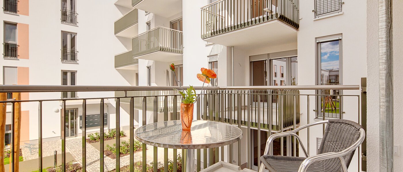 Platt München Schwabing-Nord (zw. Belgrad- & Leopoldstraße) 01 Balkong 6335