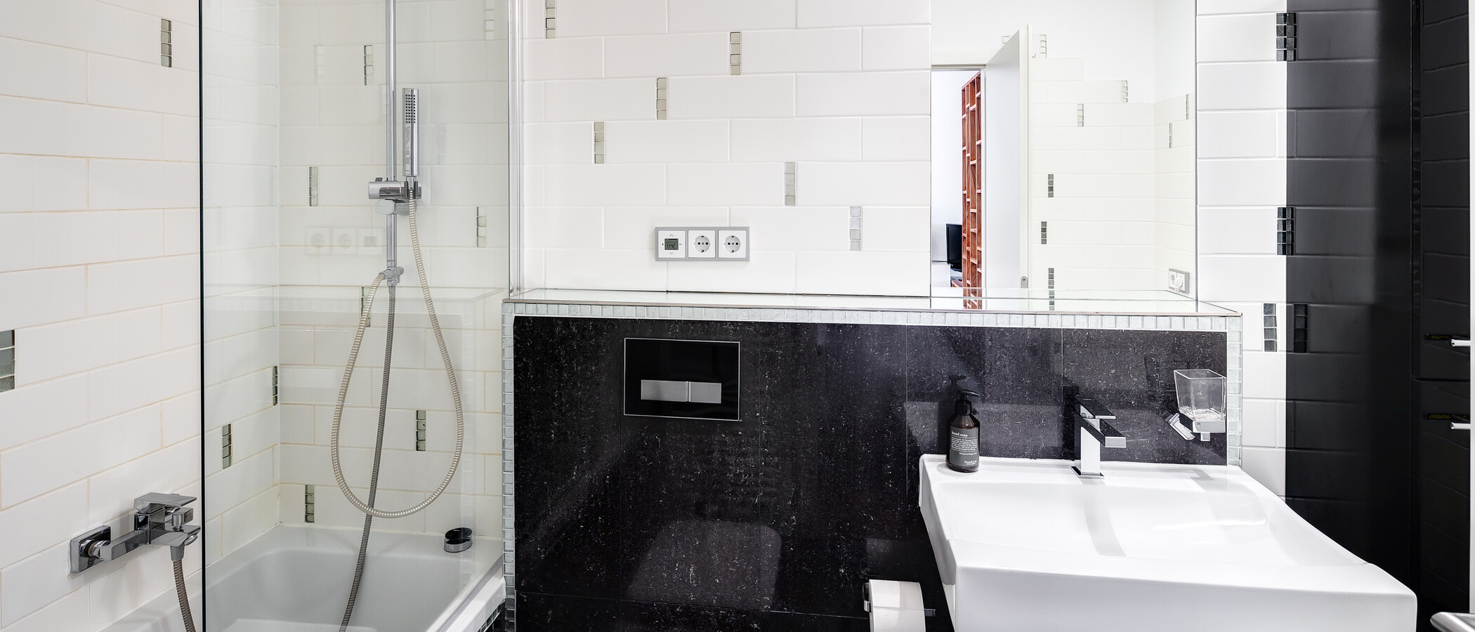 Ploché München Glockenbachviertel 01 Kúpeľňa 6366