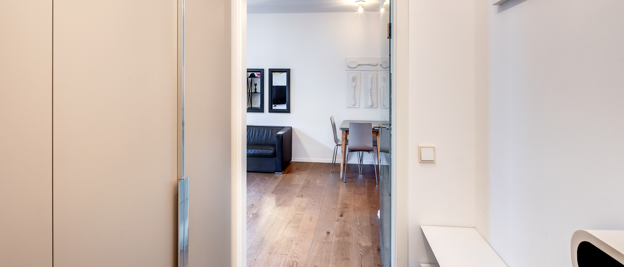 Ploché München Glockenbachviertel 02 Chodba/priestor 6366