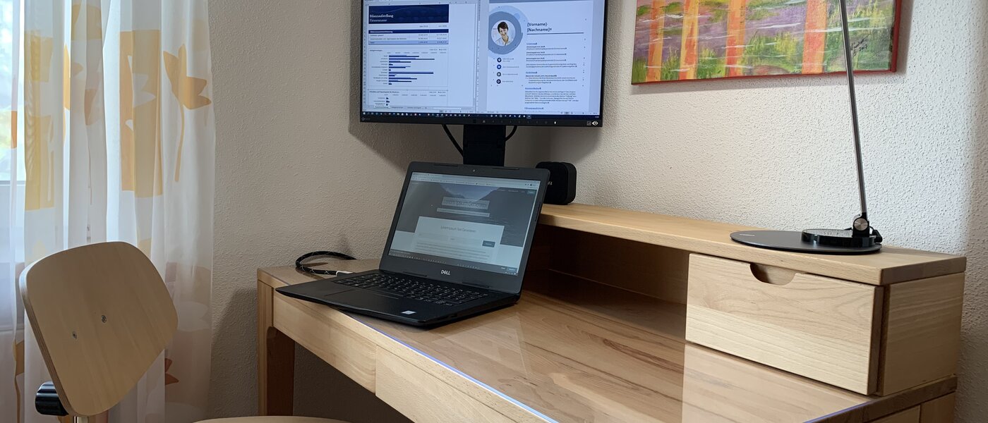 Плоский München Cosimapark 01 Простір для домашнього офісу  6399