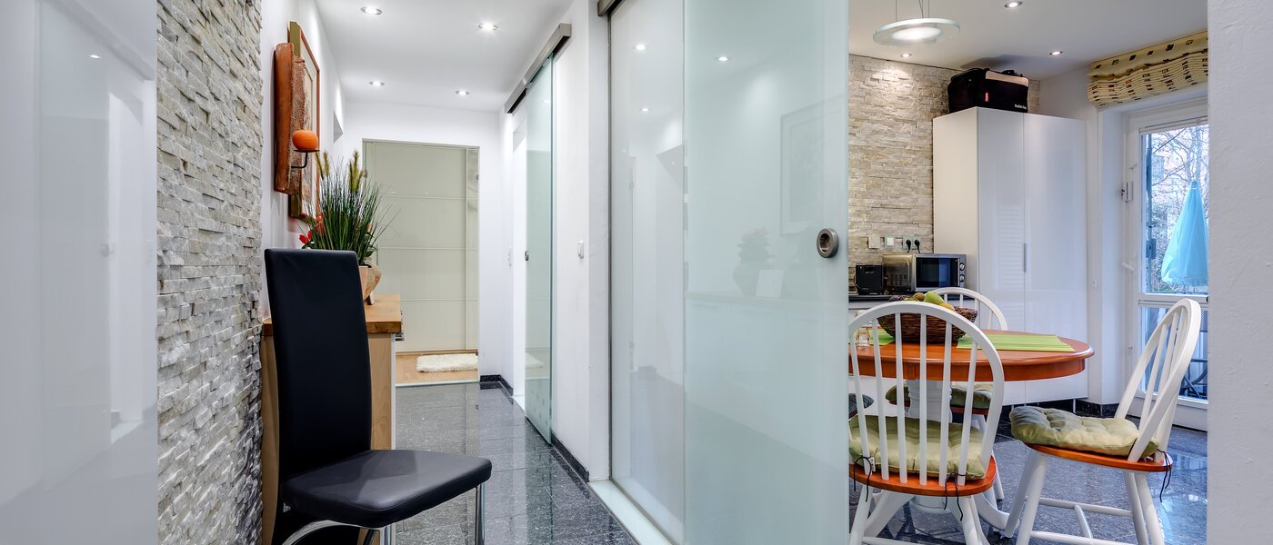 Плосък München Maxvorstadt - Universitätsviertel 01 Коридор/ коридор 6407