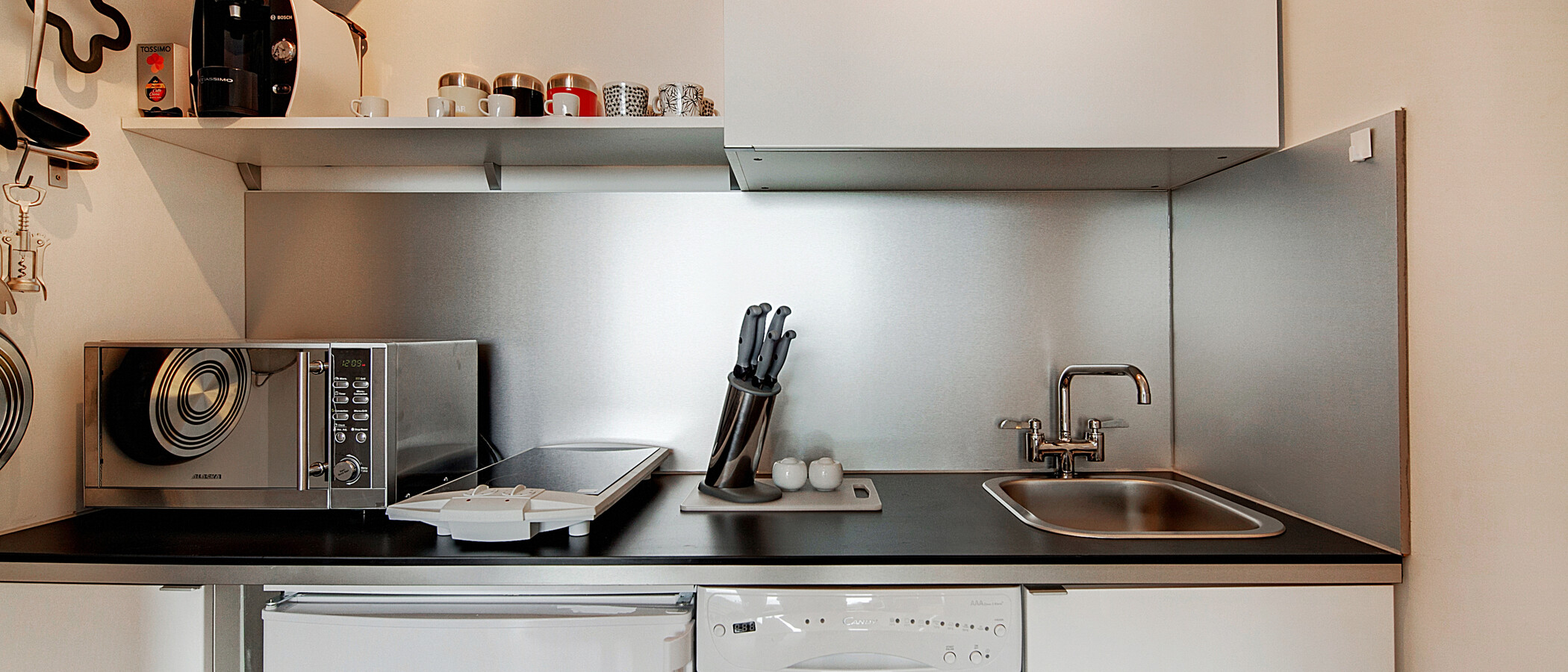 Επίπεδη München Schwabing-West 01 Κουζίνα 6415