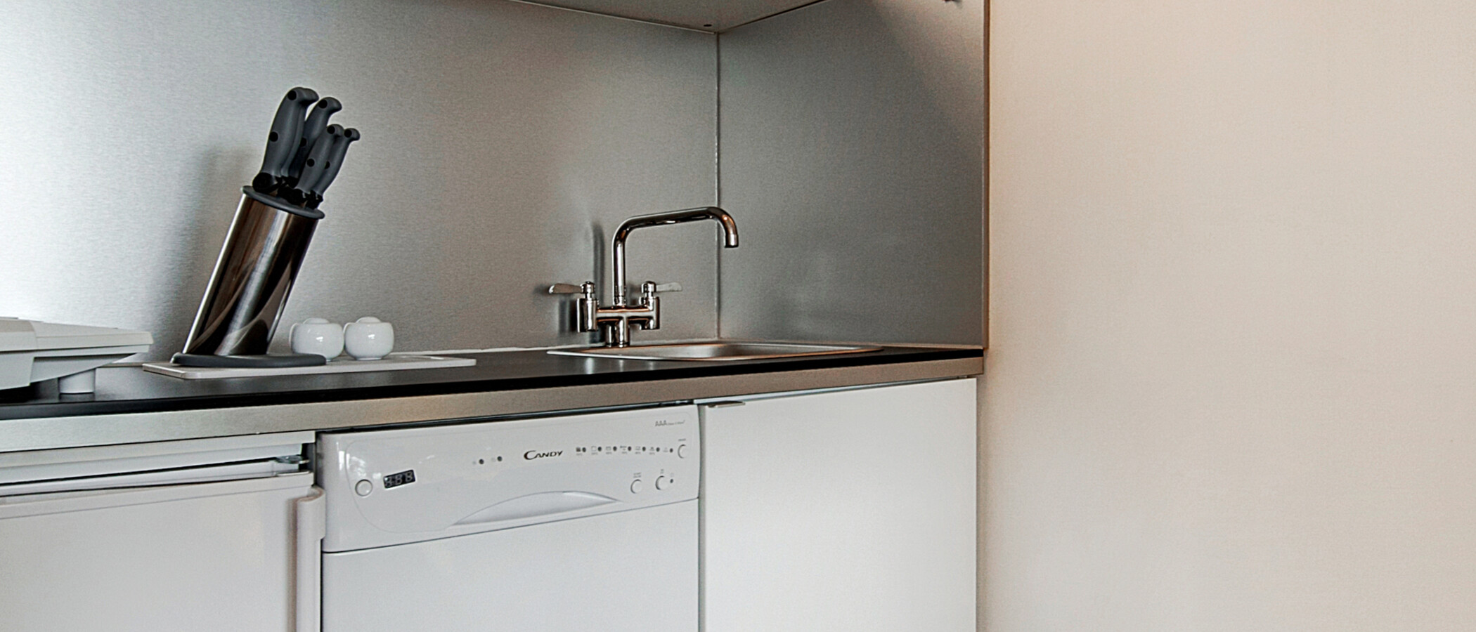 Επίπεδη München Schwabing-West 02 Κουζίνα 6415