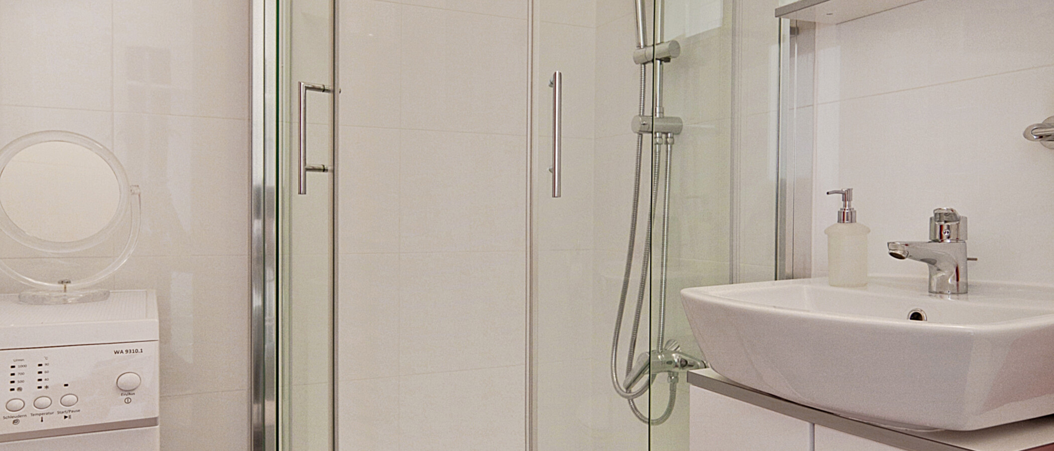 Επίπεδη München Schwabing-West 01 Μπάνιο 6415