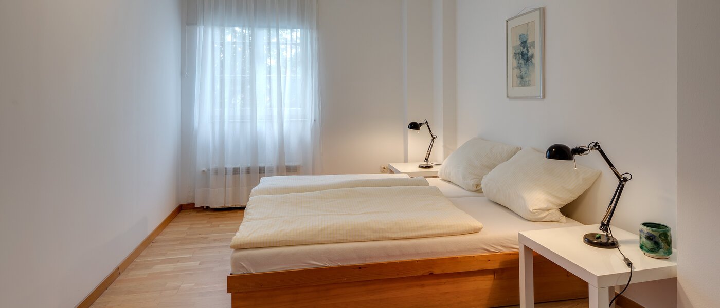 Platt Fahrenzhausen 01 sovrum 6417