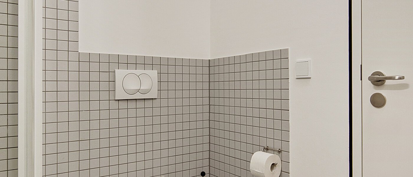 Ravna stran München Lehel 04 Kopalnica 6435