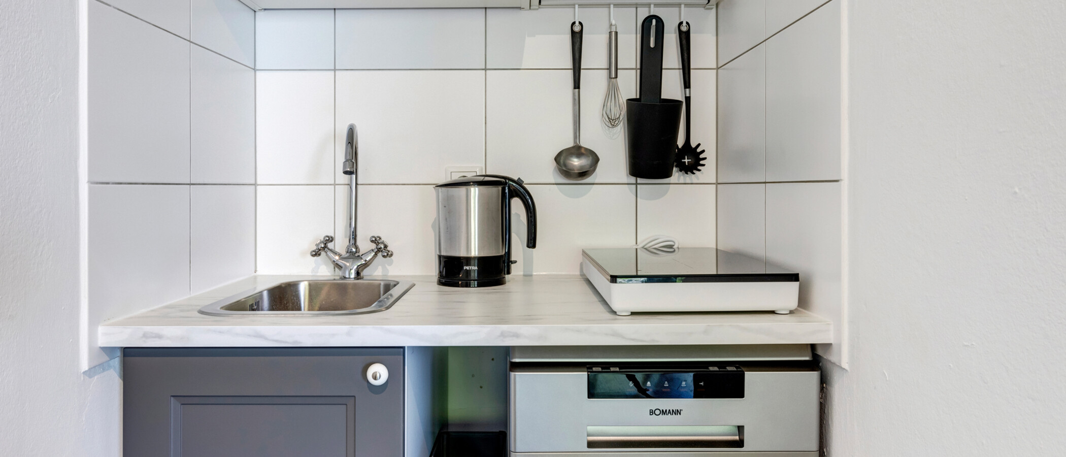 Lapos München Neuhausen 01 Konyha 6444